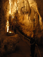 Aranui Cave