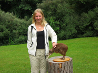 Fredrika och en (mindre levande) Kiwi